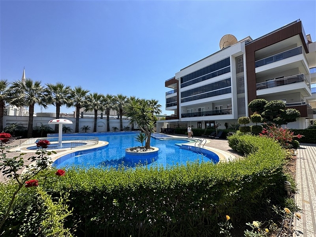 شقة من الدرجة الممتازة في منطقة أوبا