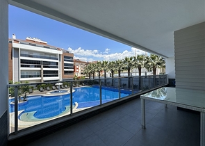 شقة من الدرجة الممتازة في منطقة أوبا