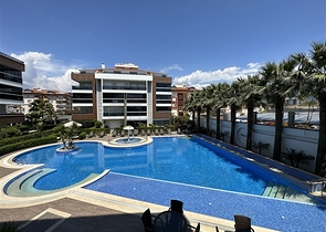 شقة من الدرجة الممتازة في منطقة أوبا