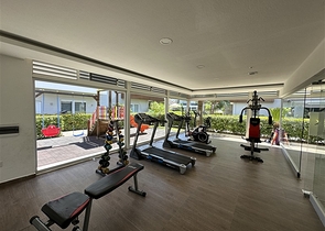 شقة من الدرجة الممتازة في منطقة أوبا