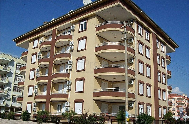 شقة غرفتين وصالة ضمن منطقة حيوية في اوبا / الانيا 