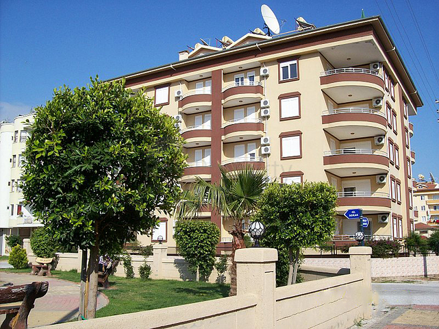 شقة غرفتين وصالة ضمن منطقة حيوية في اوبا / الانيا 