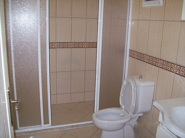 شقة غرفتين وصالة ضمن منطقة حيوية في اوبا / الانيا 