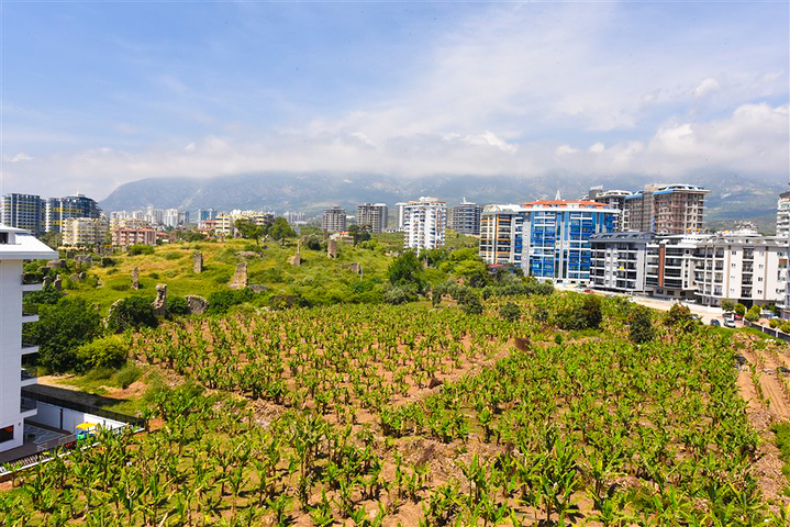 بنتهاوس 3+1 في منطقة محمودلار