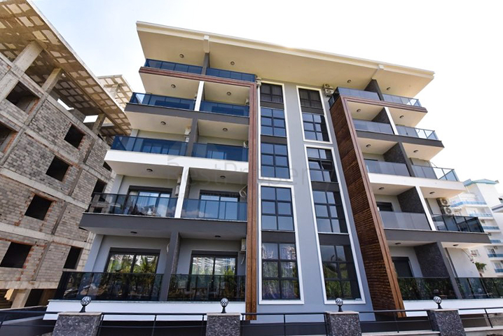 بنتهاوس 3+1 في منطقة محمودلار