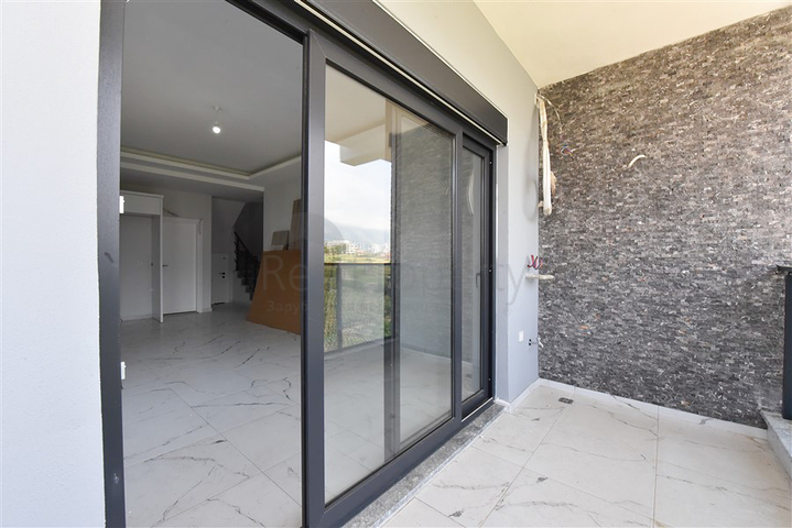 بنتهاوس 3+1 في منطقة محمودلار