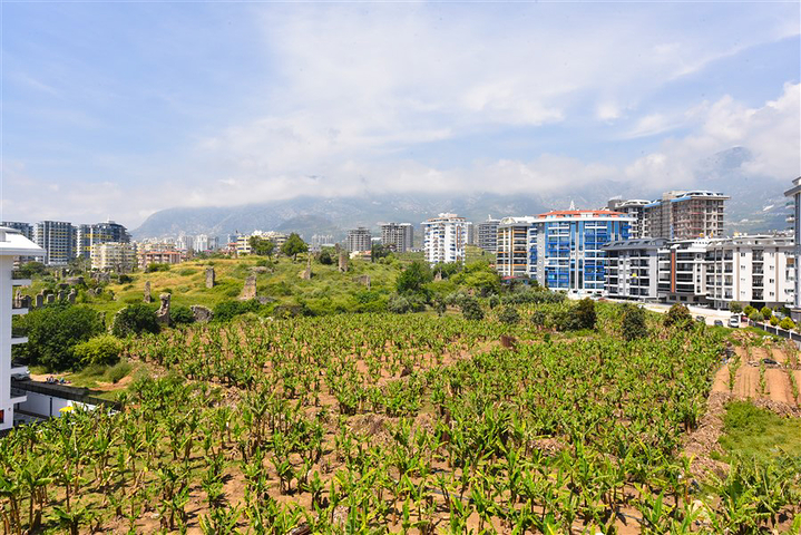 بنتهاوس 3+1 في منطقة محمودلار