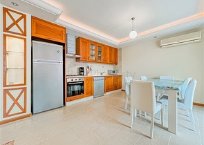 شقة 2+1 في منطقة محمودلار على بعد 50 متر من البحر