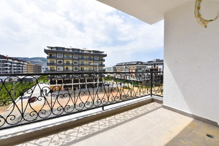 شقة 1+1 على مسافة قريبة من البحر الأبيض المتوسط