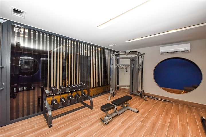 1 + 1 في مجمع من مطور الجودة