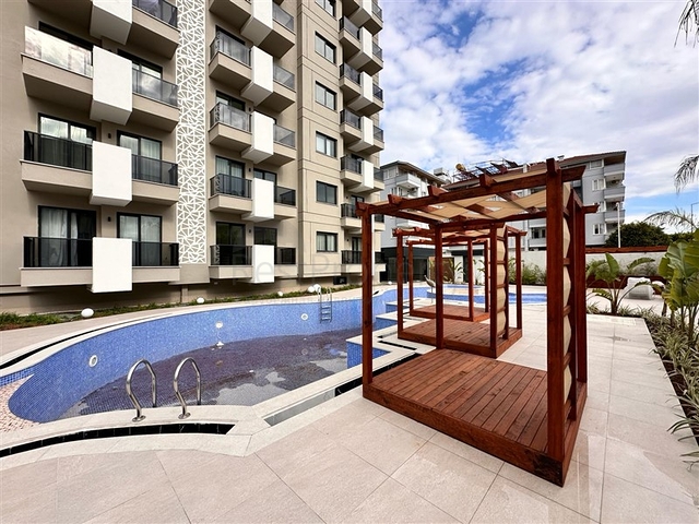 1 + 1 في مجمع من مطور الجودة