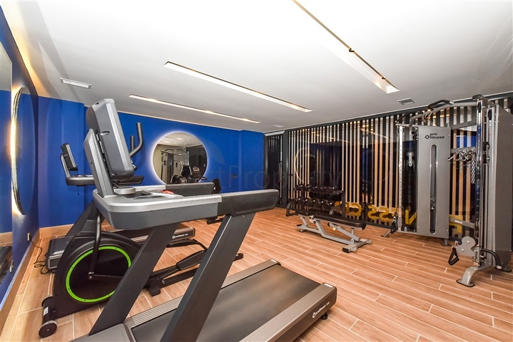 1 + 1 في مجمع من مطور الجودة