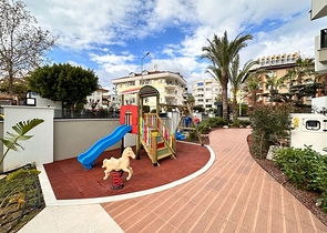 1 + 1 في مجمع من مطور الجودة