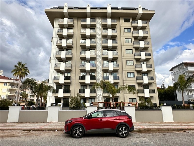 شقة 1+1 في وسط ألانيا