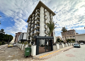 شقة 1+1 في وسط ألانيا