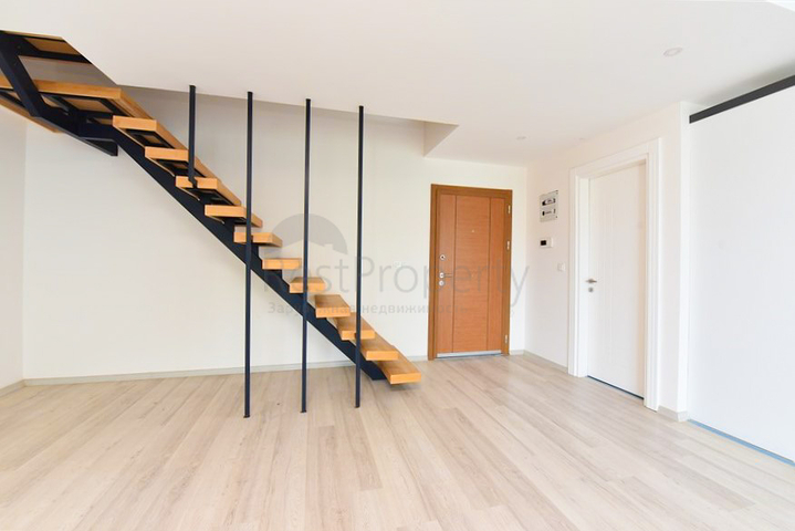 بنتهاوس 3+1 في منطقة كارجيجاك مع إمكانية الحصول على الجنسية التركية