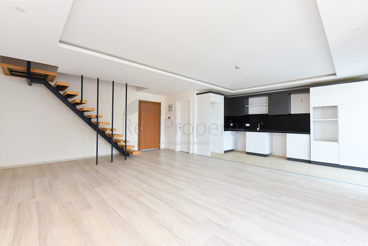 بنتهاوس 3+1 في منطقة كارجيجاك مع إمكانية الحصول على الجنسية التركية