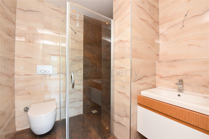 بنتهاوس 3+1 في منطقة كارجيجاك مع إمكانية الحصول على الجنسية التركية