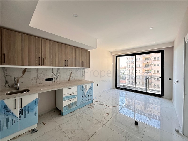 1 + 1 في مجمع جديد في كليوباترا