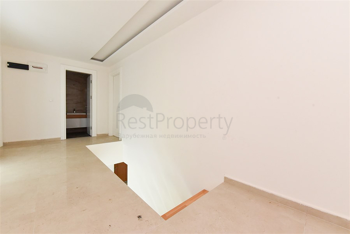 دوبلكس فاخر للحصول على الجنسية