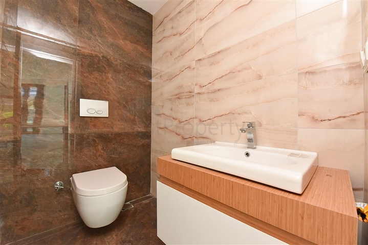 دوبلكس فاخر للحصول على الجنسية