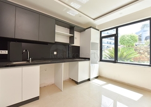 دوبلكس فاخر للحصول على الجنسية