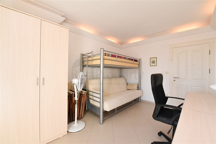 شقة 3 + 1 في وسط ألانيا