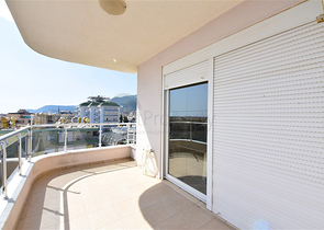 شقة 3 + 1 في وسط ألانيا