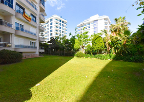 شقة 3 + 1 في وسط ألانيا