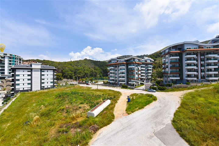 شقة 2+1 في منطقة كارجيجاك الخلابة ، على بعد 300 متر فقط من البحر