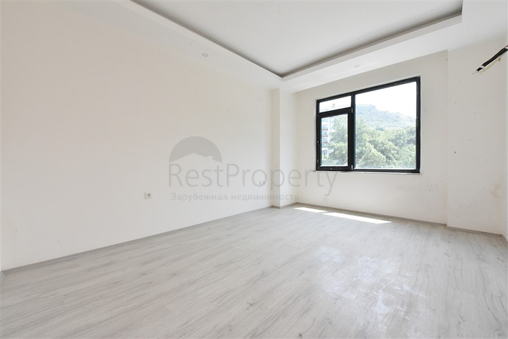 شقة 2+1 في منطقة كارجيجاك الخلابة ، على بعد 300 متر فقط من البحر