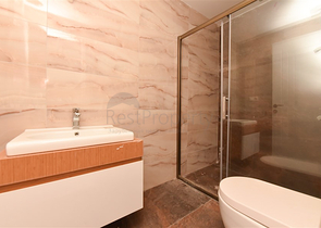 شقة 2+1 في منطقة كارجيجاك الخلابة ، على بعد 300 متر فقط من البحر