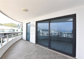 شقة جديدة مع مناظر خلابة في منطقة كارجيجاك