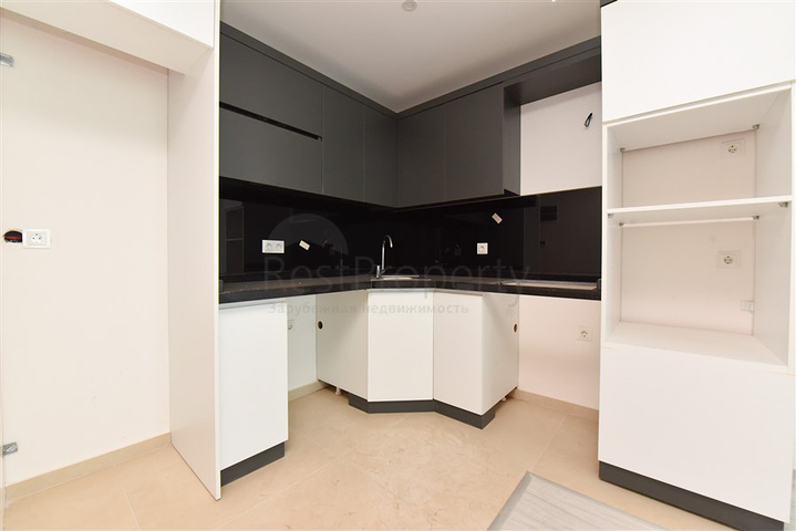 شقة 1+1 في مجمع مع بنية تحتية في منطقة كارجيجاك