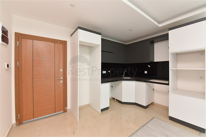 شقة 1+1 في مجمع مع بنية تحتية في منطقة كارجيجاك