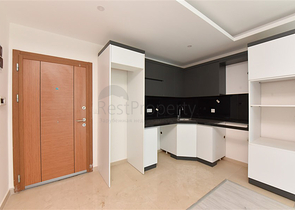 شقة 1+1 في مجمع مع بنية تحتية في منطقة كارجيجاك