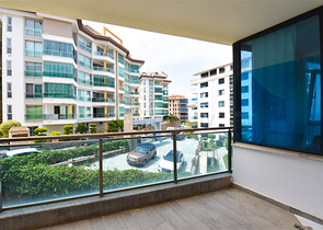 شقة 1+1 في مجمع مع بنية تحتية في منطقة كارجيجاك