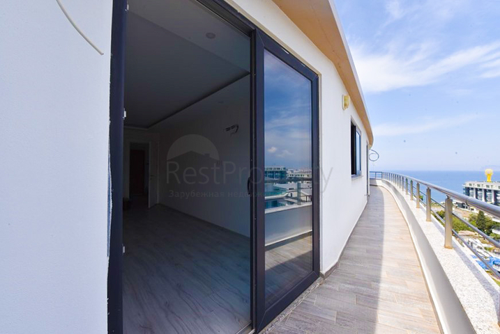 بنتهاوس فاخر يطل على البحر الأبيض المتوسط في منطقة كارجيجاك