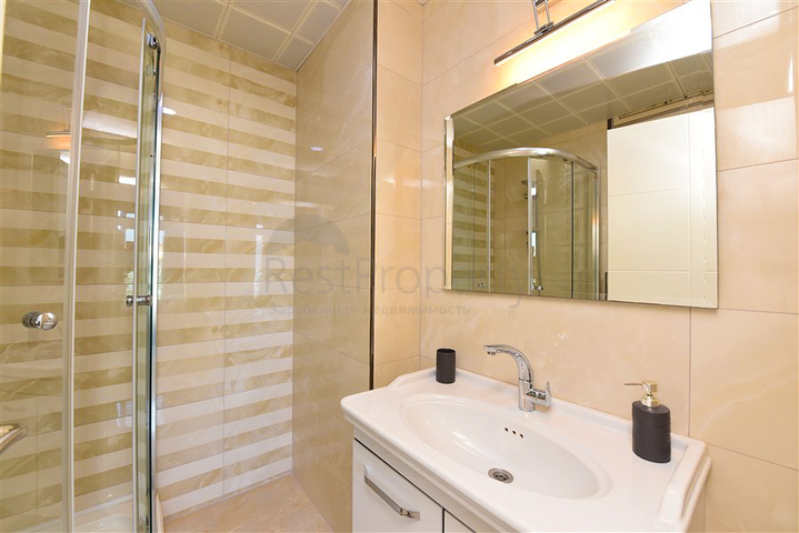 بنتهاوس واسع 3 + 1 في منطقة محمودلار