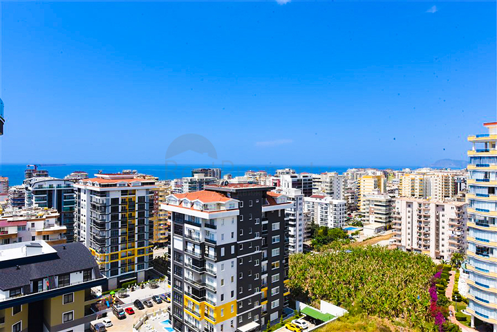 بنتهاوس واسع 3 + 1 في منطقة محمودلار