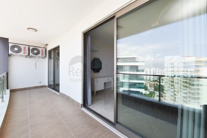 بنتهاوس واسع 3 + 1 في منطقة محمودلار