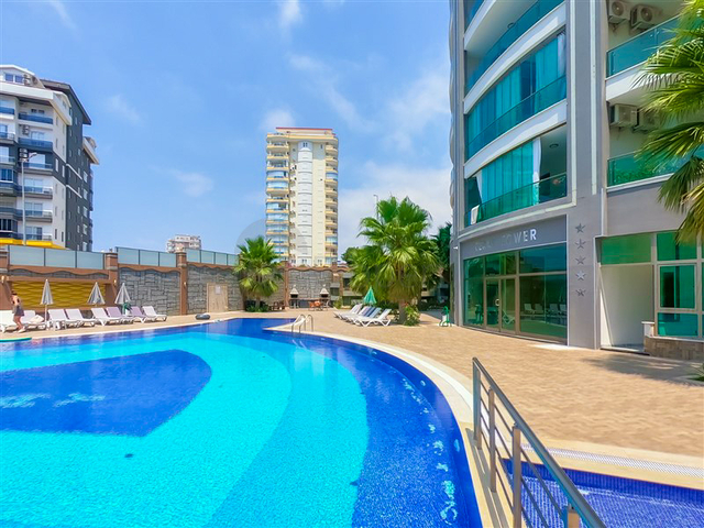 بنتهاوس واسع 3 + 1 في منطقة محمودلار