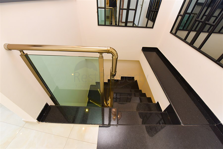 بنتهاوس واسع 3 + 1 في منطقة محمودلار