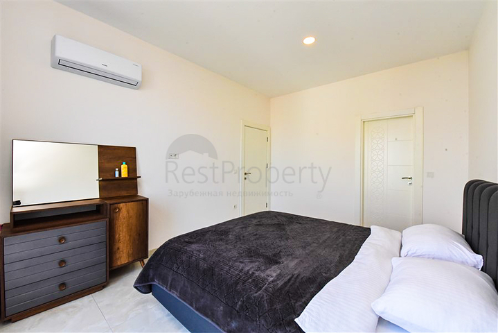 بنتهاوس واسع 3 + 1 في منطقة محمودلار