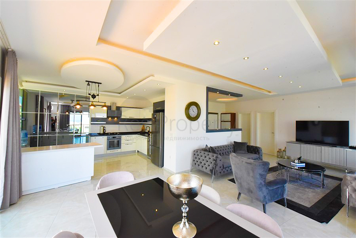 بنتهاوس واسع 3 + 1 في منطقة محمودلار