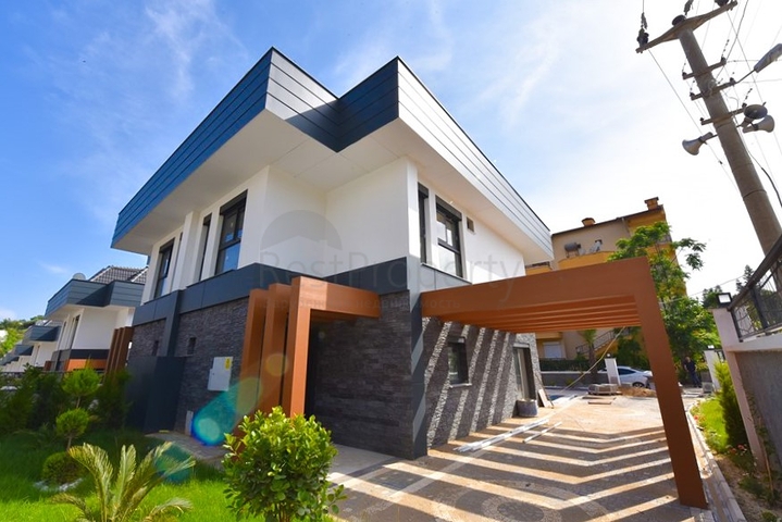 فيلا 4+1 لعائلة كبيرة 