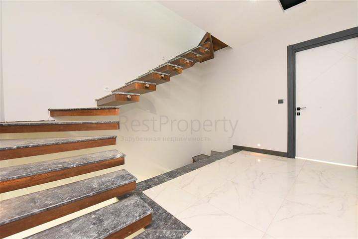 فيلا 4+1 لعائلة كبيرة 