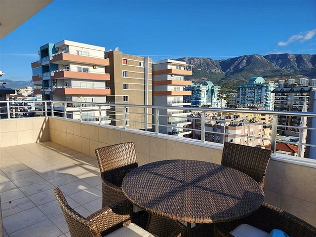 شقة فسيحة 3 + 1 مع إطلالة بانورامية على البحر