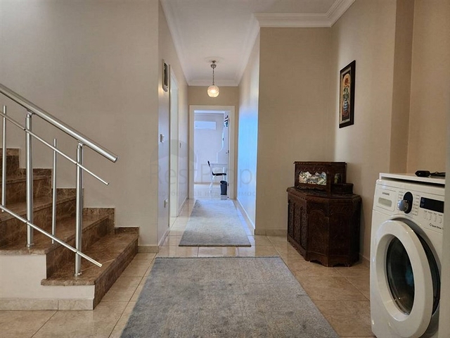 شقة فسيحة 3 + 1 مع إطلالة بانورامية على البحر