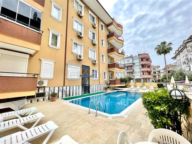 شقة مريحة 2 + 1 في منطقة أوبا ، على بعد 300 متر من البحر